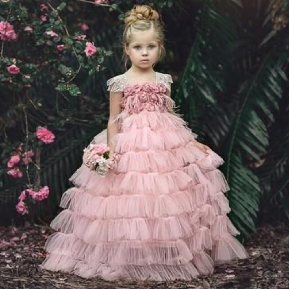 Dollcake shower her with flowers pink dress gown - Picture 4 of 5